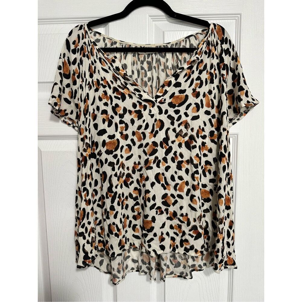 Show Me Your Mumu Leopard Print Tunic Blouse, Size Small (Oversized)